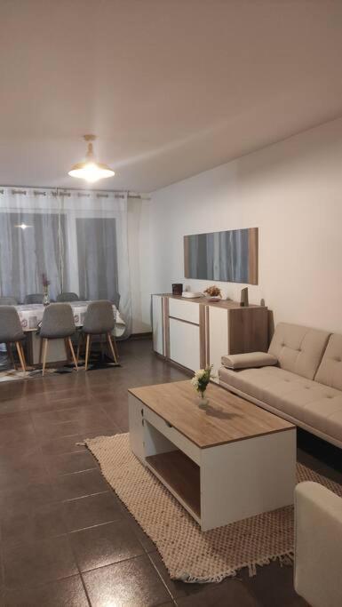 Апартаменты F4 - Duplex Spacieux Proche D'Orly Ати-Мон Экстерьер фото