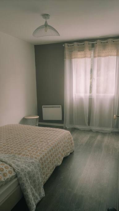 Апартаменты F4 - Duplex Spacieux Proche D'Orly Ати-Мон Экстерьер фото
